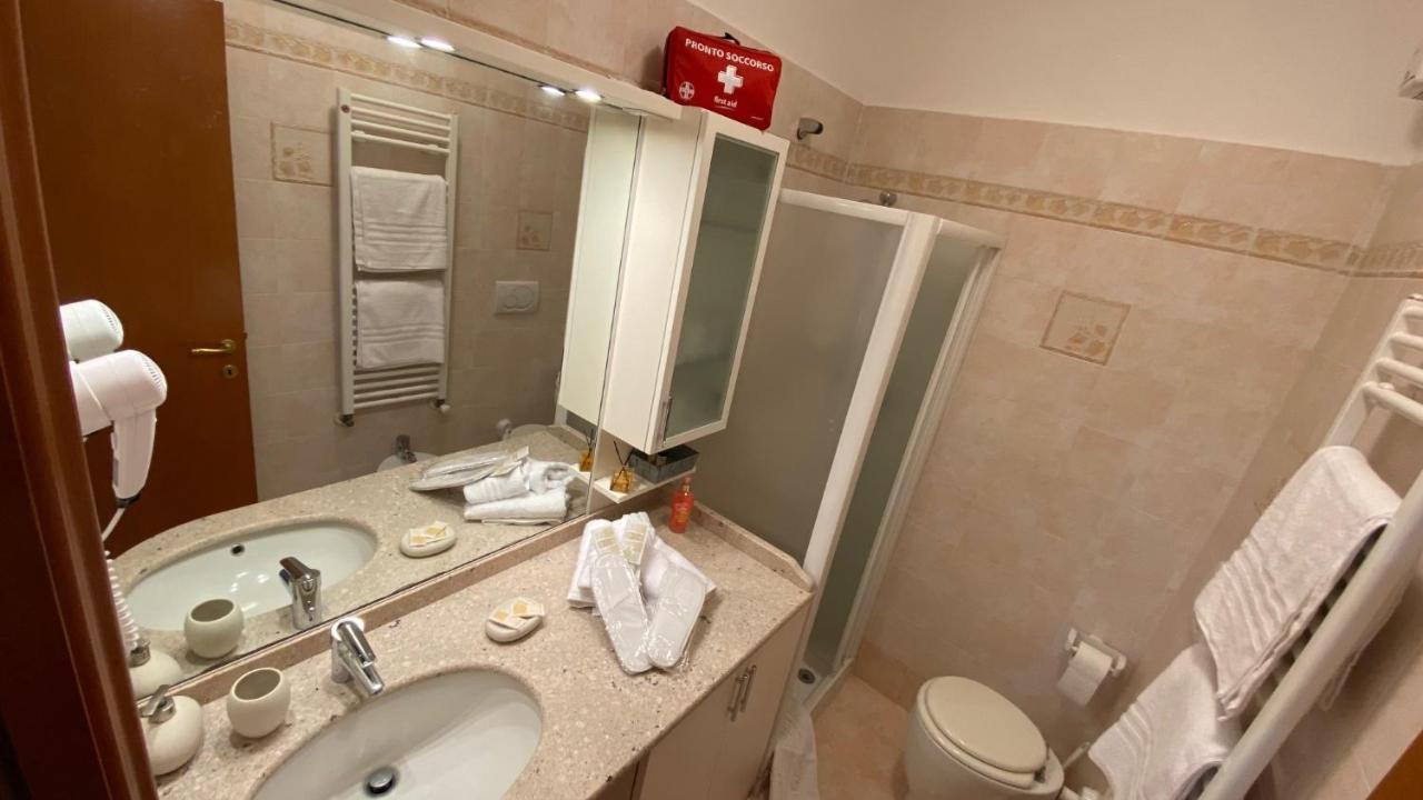 Willa House Dogana Peschiera del Garda Zewnętrze zdjęcie