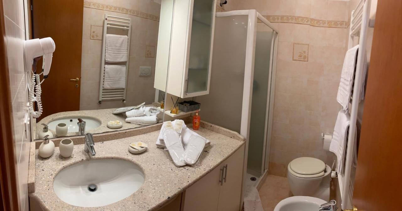 Willa House Dogana Peschiera del Garda Zewnętrze zdjęcie